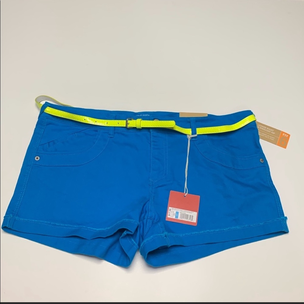 New Mossimo Supply Co shorts size 17